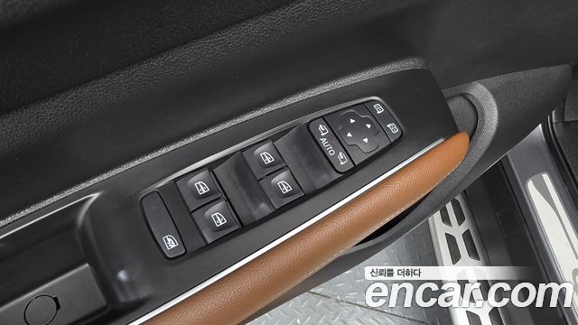 Renault Korea QM6 2021 — photo 27