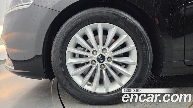 Kia K7 2018 — photo 5