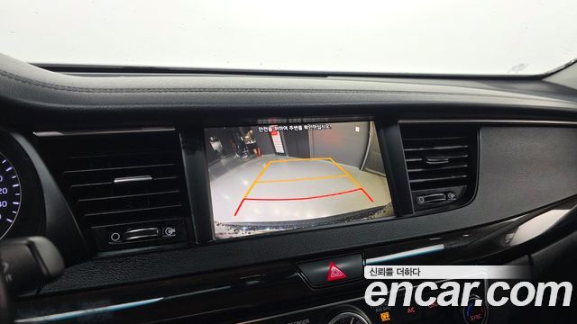 Kia K7 2018 — photo 22