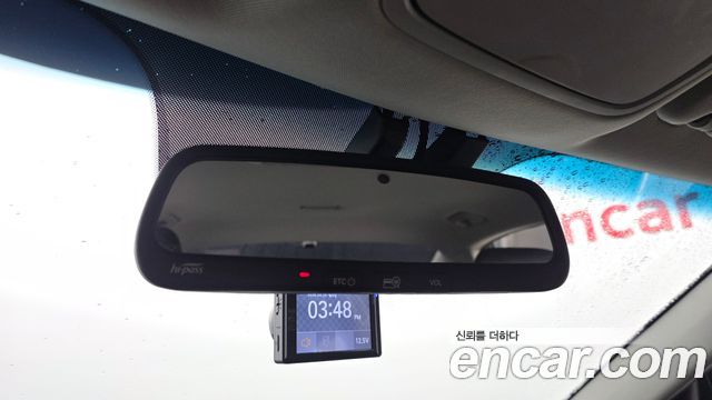 Kia K7 2018 — photo 25
