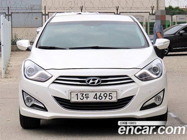 Hyundai i40 2012 — photo 3