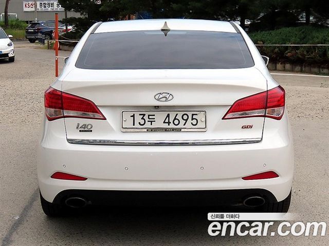 Hyundai i40 2012 — photo 4