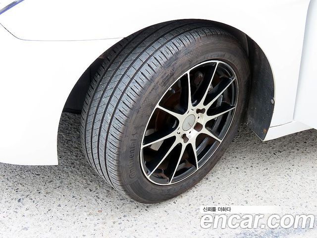 Hyundai i40 2012 — photo 5