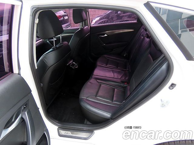 Hyundai i40 2012 — photo 11