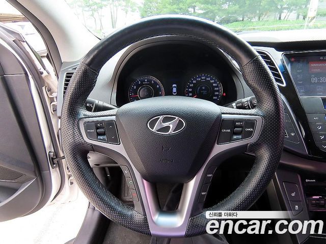 Hyundai i40 2012 — photo 12