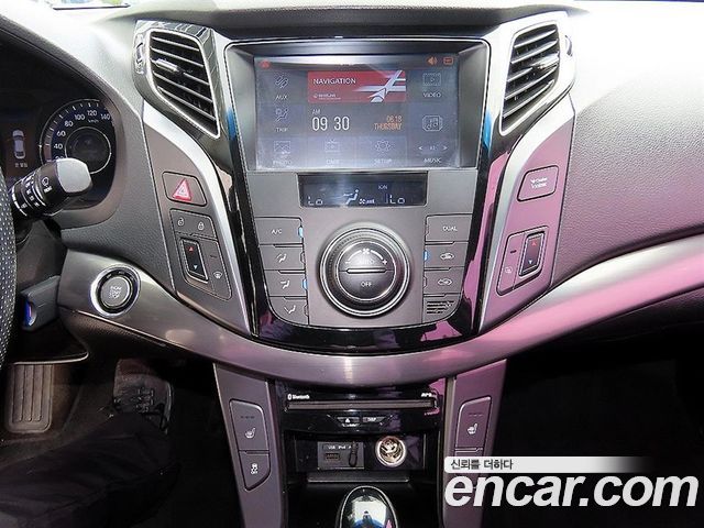 Hyundai i40 2012 — photo 16