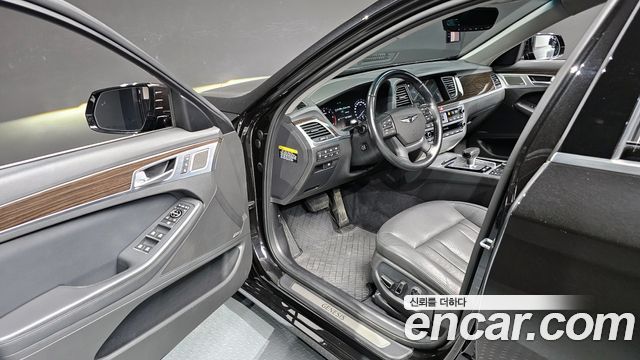 Genesis G80 2019 — photo 13