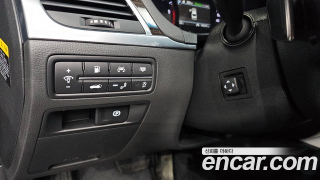 Genesis G80 2019 — photo 20