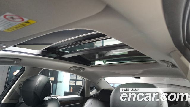 Genesis G80 2019 — photo 26
