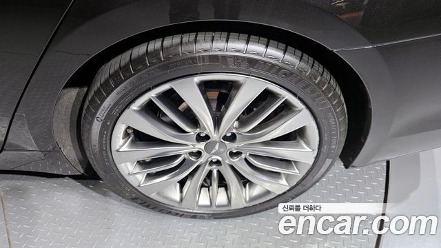 Genesis G80 2019 — photo 7