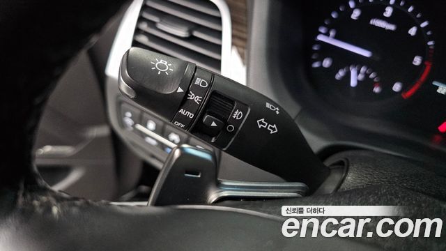 Genesis G80 2019 — photo 29