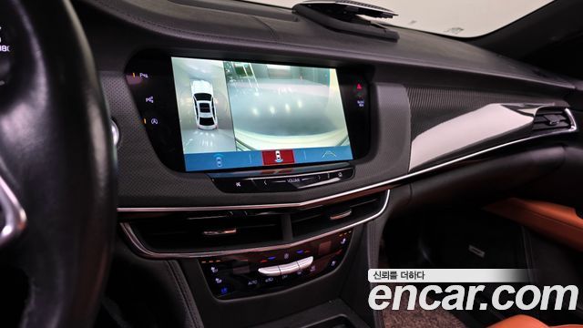 Cadillac CT6 2018 — photo 21