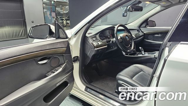 BMW Gran Turismo 2016 — photo 10