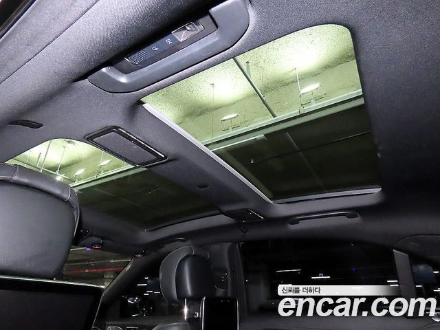Mercedes-Benz S-Class 2015 — photo 16