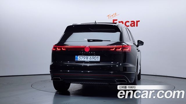 Volkswagen Touareg 2026 — photo 4