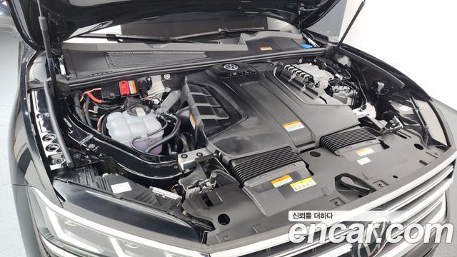 Volkswagen Touareg 2026 — photo 6