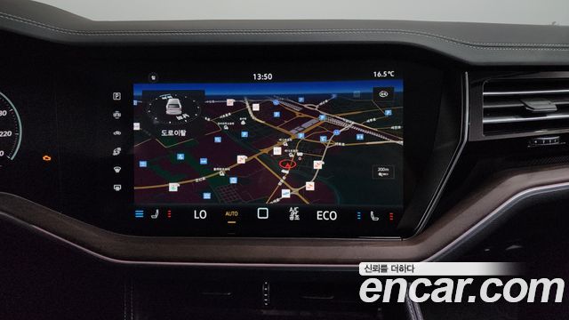 Volkswagen Touareg 2026 — photo 14