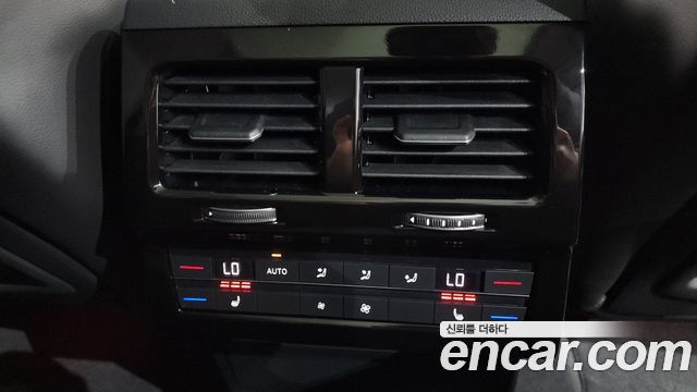 Volkswagen Touareg 2026 — photo 19
