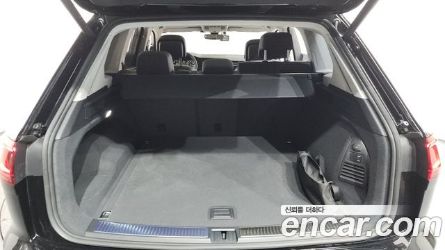 Volkswagen Touareg 2026 — photo 20