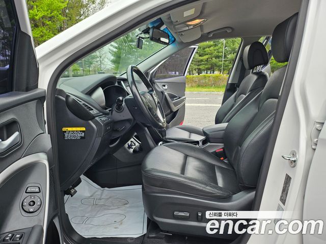 Hyundai Santafe 2017 — photo 9