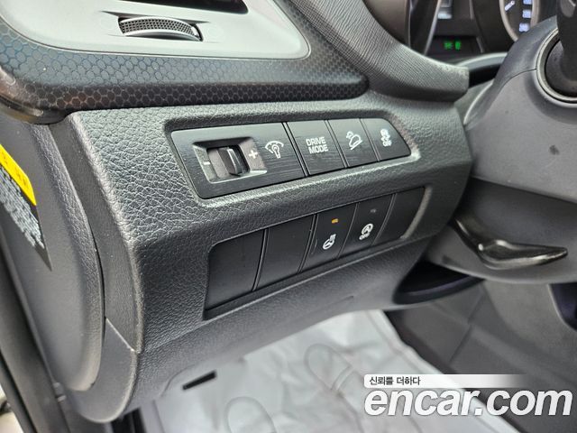 Hyundai Santafe 2017 — photo 14