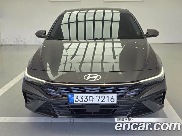 Hyundai AVANTE 2024 — photo 3