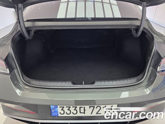Hyundai AVANTE 2024 — photo 11