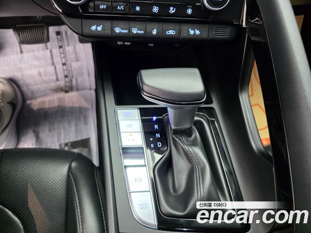 Hyundai AVANTE 2024 — photo 14