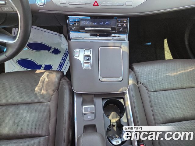 Hyundai Grandeur 2021 — photo 11