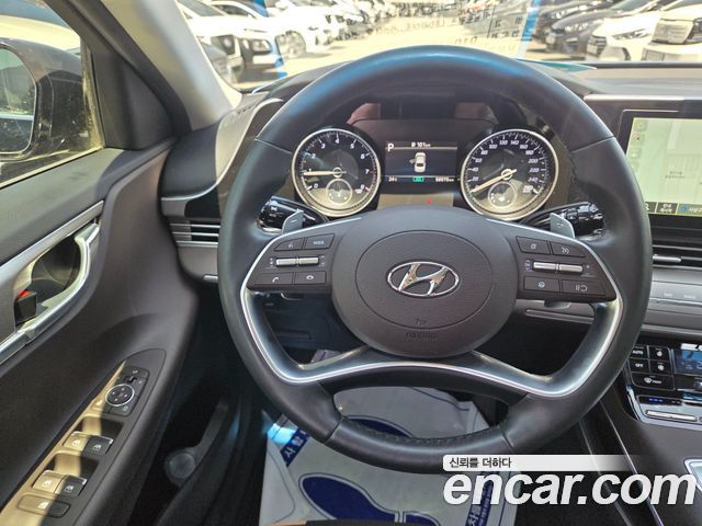 Hyundai Grandeur 2021 — photo 12