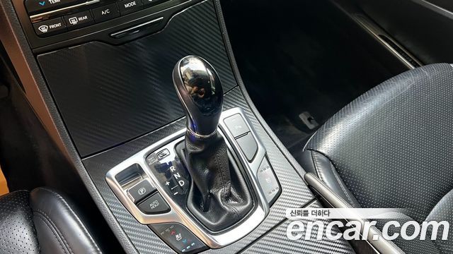 Hyundai Grandeur 2015 — photo 9