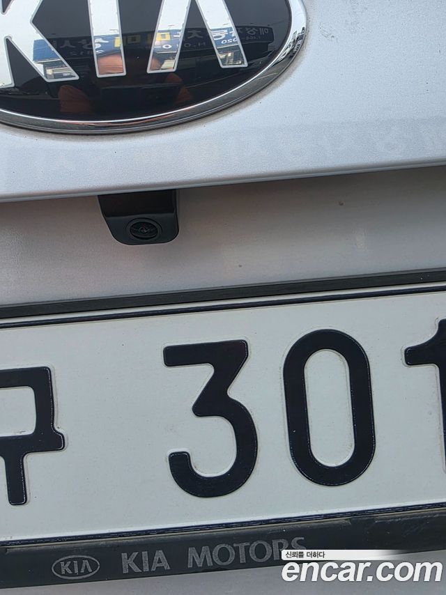 Kia K3 2015 — photo 13