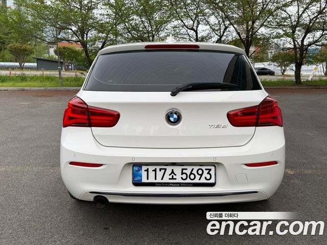 BMW 1-Series 2017 — photo 4
