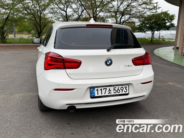 BMW 1-Series 2017 — photo 5