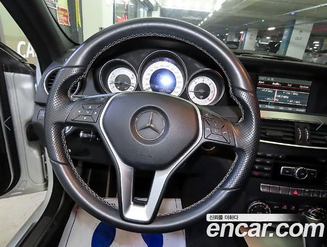 Mercedes-Benz C-Class 2014 — photo 8