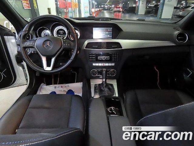 Mercedes-Benz C-Class 2014 — photo 10