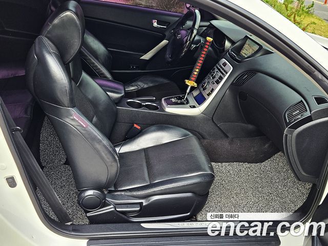 Hyundai Genesis 2009 — photo 7