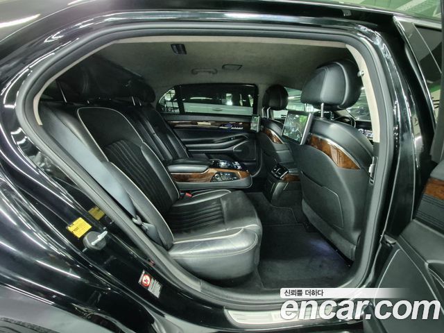 Genesis EQ900 2017 — photo 17