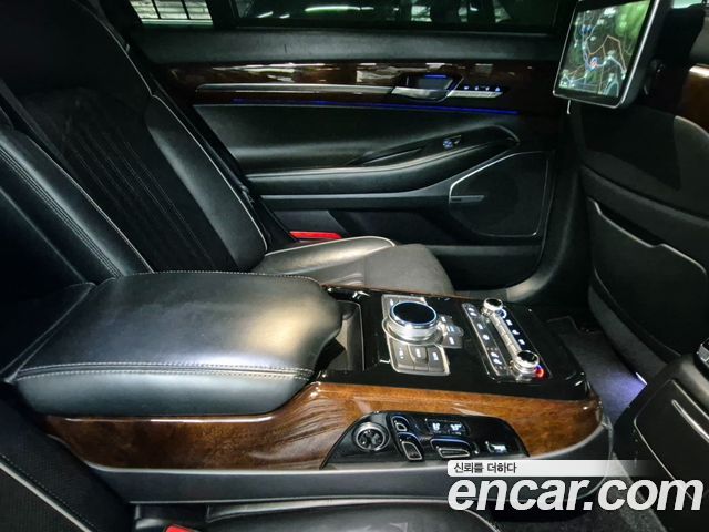Genesis EQ900 2017 — photo 19