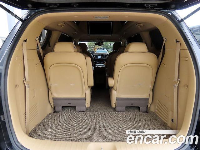 Kia Canival 2020 — photo 16