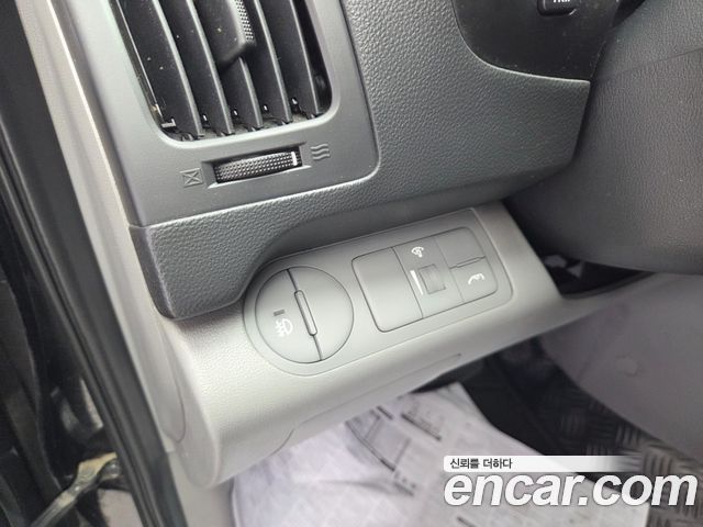 Hyundai Starex 2014 — photo 10