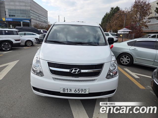 Hyundai Starex 2012 — photo 2
