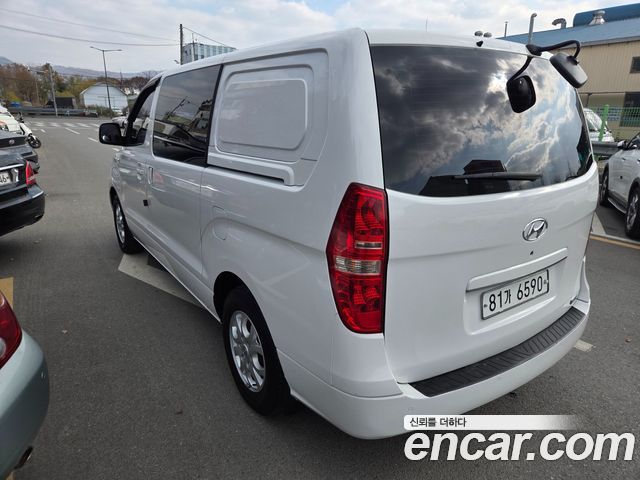 Hyundai Starex 2012 — photo 6