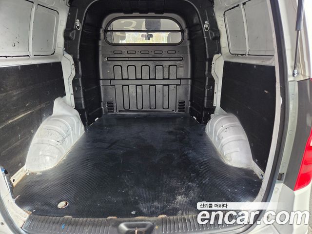 Hyundai Starex 2012 — photo 14