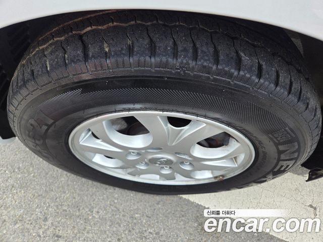 Hyundai Starex 2012 — photo 15