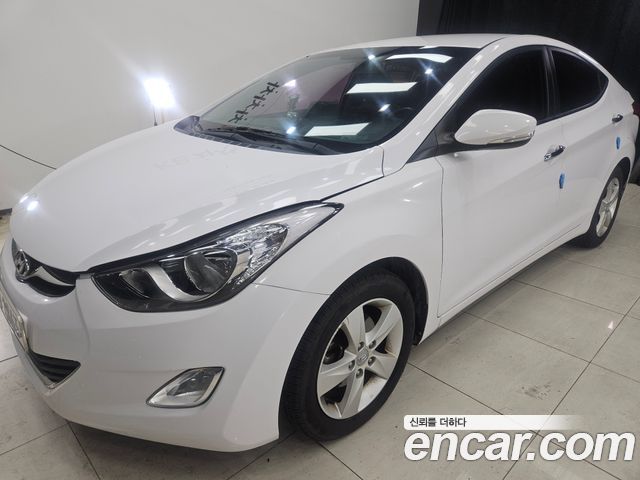 Hyundai AVANTE 2014 — photo 2