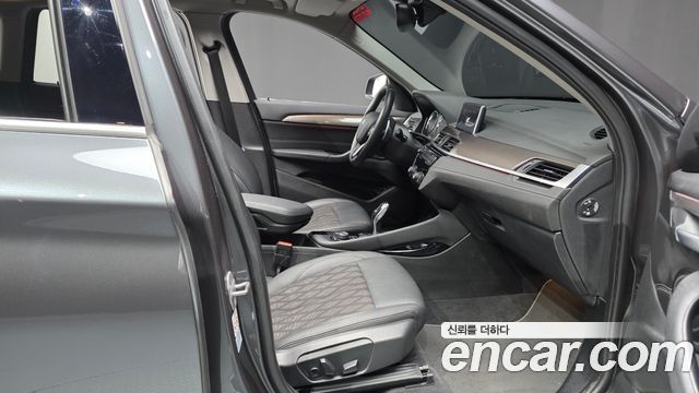 BMW X1 2021 — photo 17