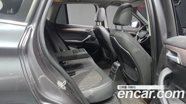 BMW X1 2021 — photo 18
