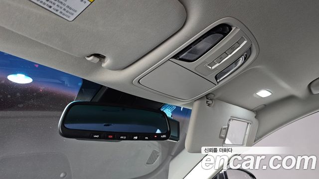 Kia K7 2020 — photo 21