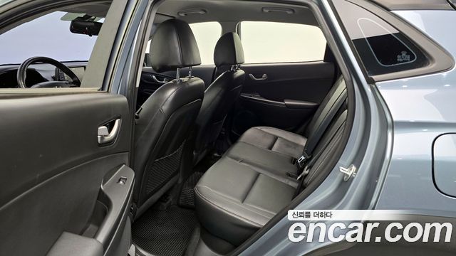 Hyundai Kona 2018 — photo 18